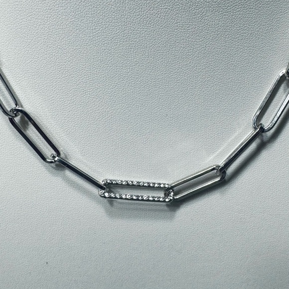💚💚💚💚 PAPER-CLIP Pavé Crystal Chain Necklace 18” or less! NWT - Picture 4 of 8